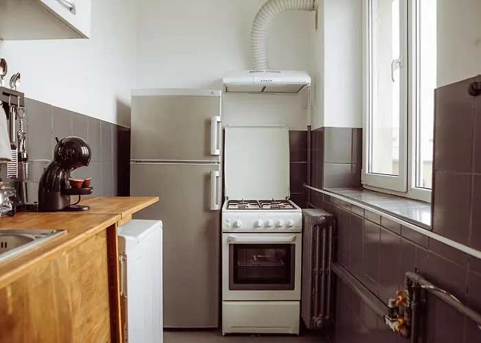 Rooftop Nearby Stadium *