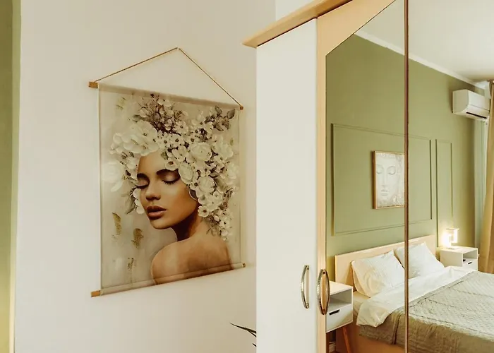 Apartment Rooftop Nearby Stadium *