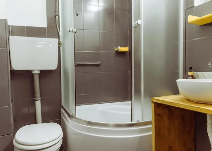 Rooftop Nearby Stadium *